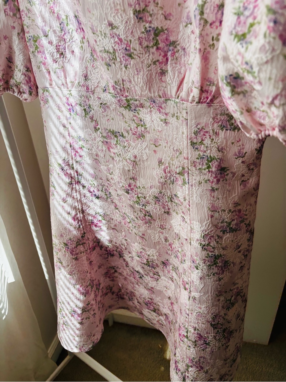 Tuckernuck Hyacinth House Ella Pink Floral Jacquard Puff Sleeve Mini Dress L - Picture 9 of 10